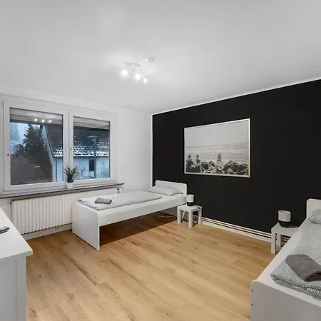 Moderne Wohnung Mit Garten & Kueche Celle Exterior photo